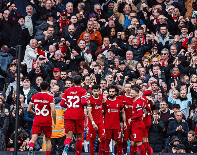 一家中餐馆在哈兰德光顾后推出同名套餐，包含烧鸭、叉烧及脆皮烧肉